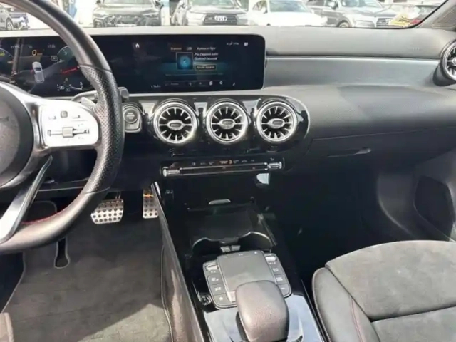 Mercedes Classe A 180 7g-dct amg line — photo 10