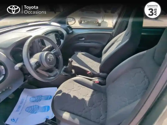 Toyota Aygo X 1.0 vvt-i 72ch collection — photo 11
