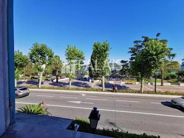 Local commercial