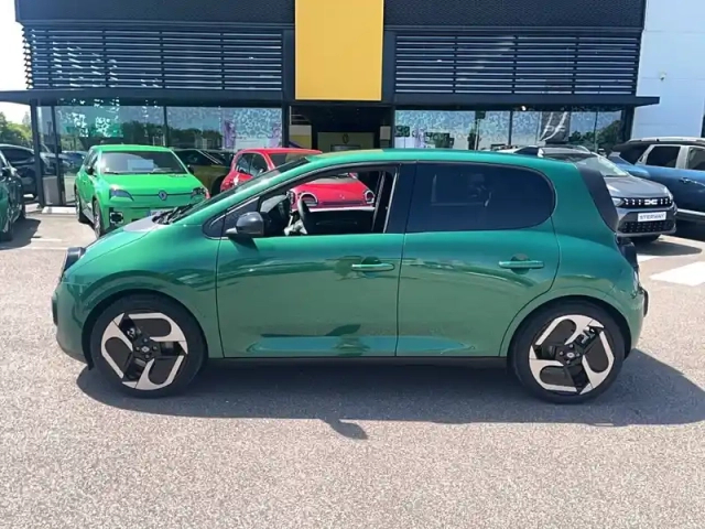 Renault Twingo e-tech electrique 80 ch autonomie urbaine — photo 20