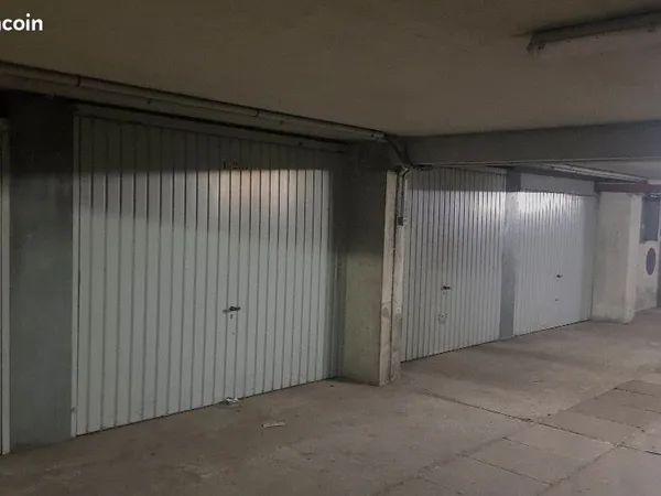 Garage et parking Location Beaufort 180€