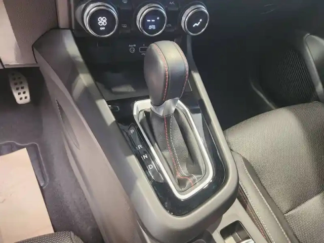Renault Arkana mild hybrid 140 edc fap - 22 — photo 17