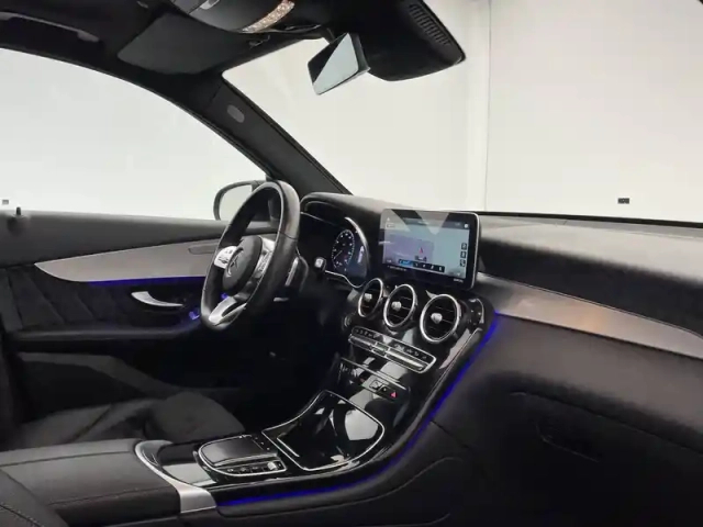 Mercedes Glc 300 e 9g-tronic 4matic — photo 27