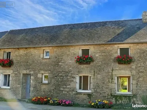 Maison 6 pièces 418 m²