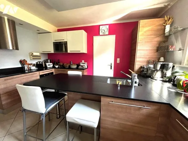 Maison 4 pièces 97 m²