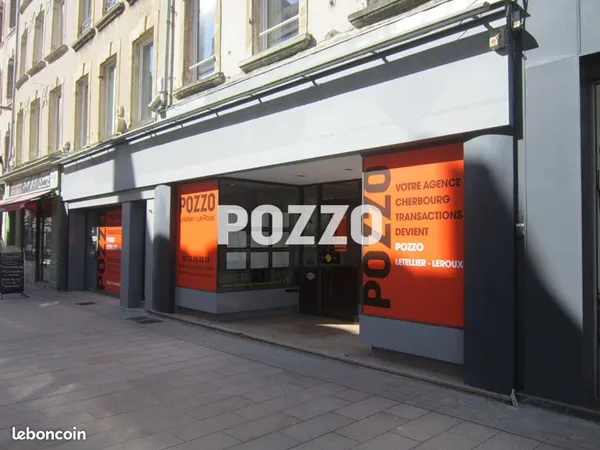 Local commercial 302 m²