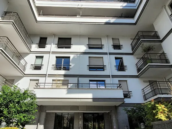 Appartement Courbevoie 1 pièce 27.41 m2