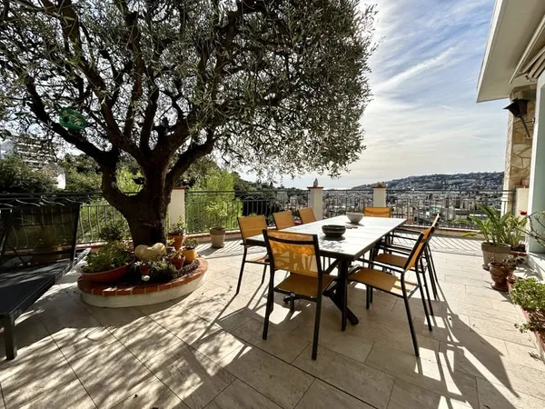 NICE Villa individuelle