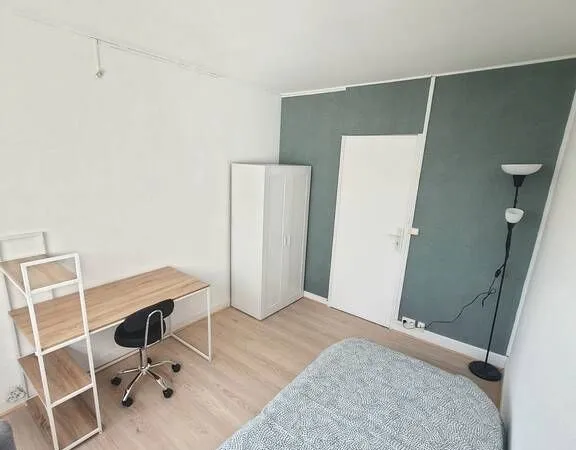 Chambre 9m² meublée proche transports