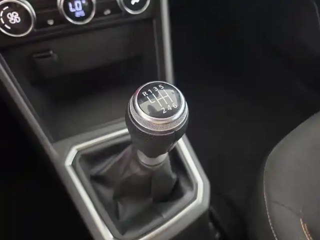Dacia Sandero eco-g 100 — photo 237
