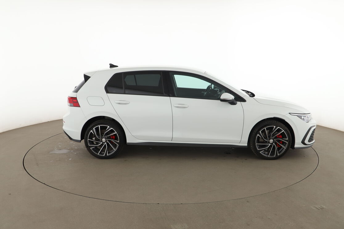 Volkswagen Golf VIII 1.4 eHybrid GTE DSG6 — photo 6