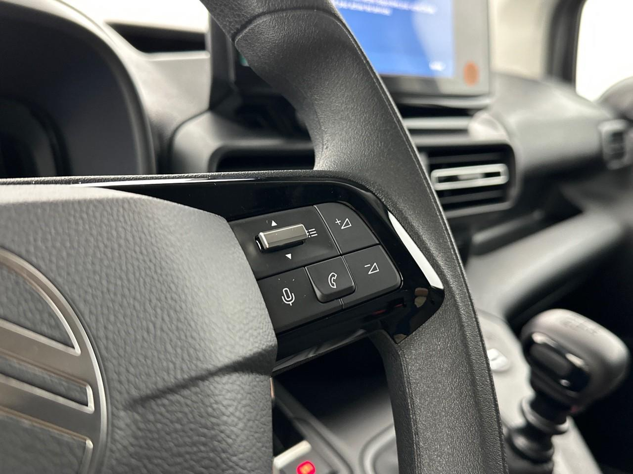 Citroën Berlingo van m diesel 100 ch manuelle — photo 19