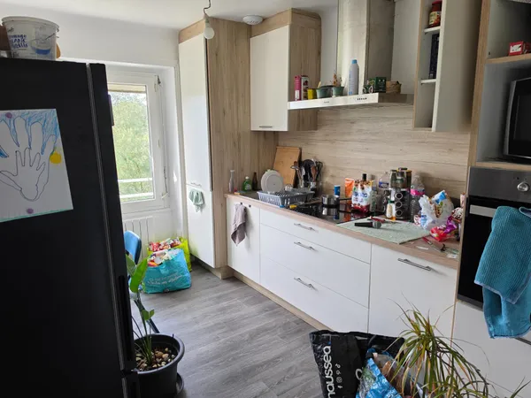 Idéalement situé, à deux pas du centre ville
