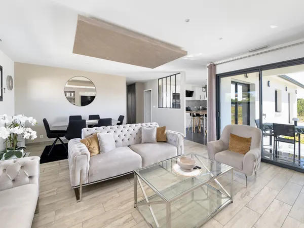 Maison 6 pièces 151 m²
