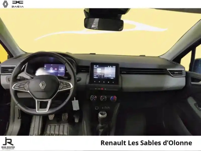 Renault Clio 1.5 blue dci 100ch evolution - 24 — photo 5