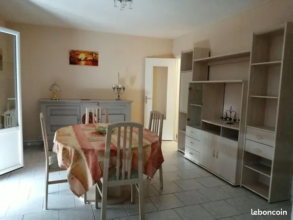 Location appartement meublé vue sur parc