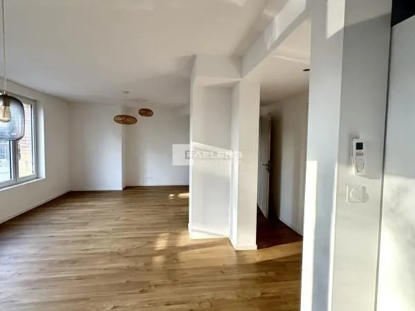 Immeuble 266 m²