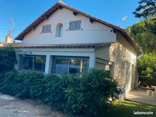 Maison, avec beaucoup de charme , 4 Pièces 135 m2 Terrain 308 m2