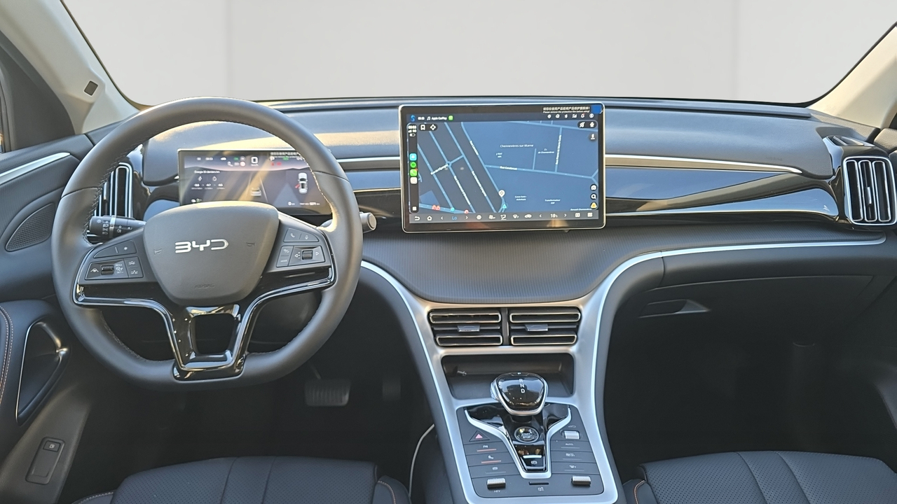 BYD Sealion 5 1.5l DM-i 212 ch PHEV — photo 10