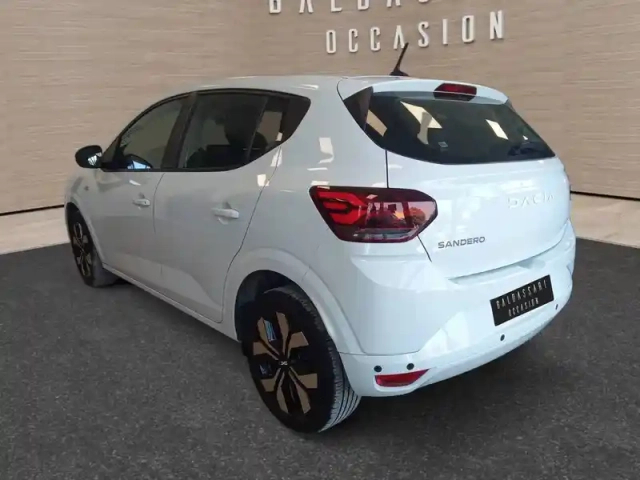 Dacia Sandero tce 90 cvt — photo 3