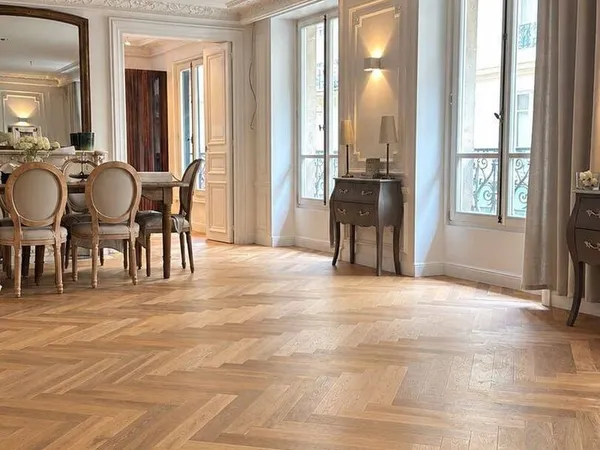 Appartement 4 pièces 151 m²