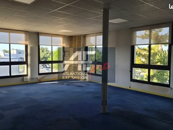 Bureaux 415 m² SAINT-NAZAIRE