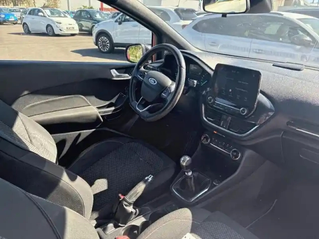 Ford Fiesta 1.0 ecoboost 100ch stop&amp;start st line 3p — photo 10