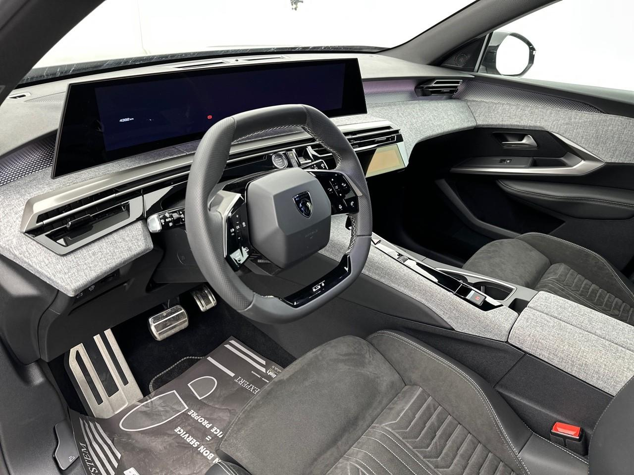Peugeot 5008 hybrid 145 ch e-dcs6 gt — photo 8