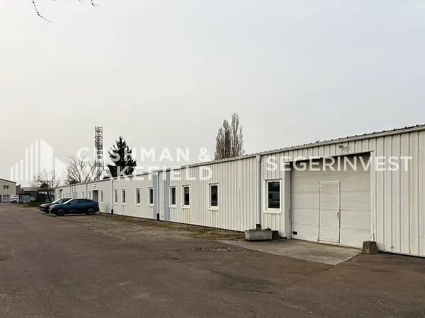 Local d'activité 3000 m²