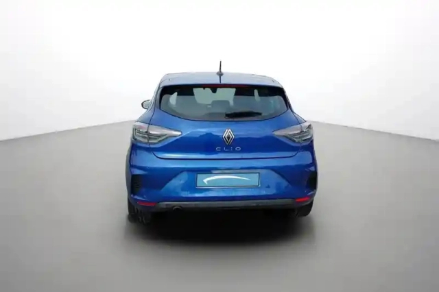 Renault Clio blue dci 100 ch gsr2 — photo 5