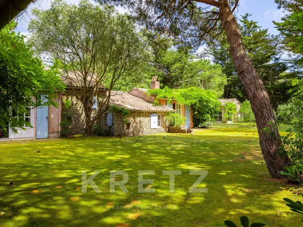 Maison de charme sur grand terrain
