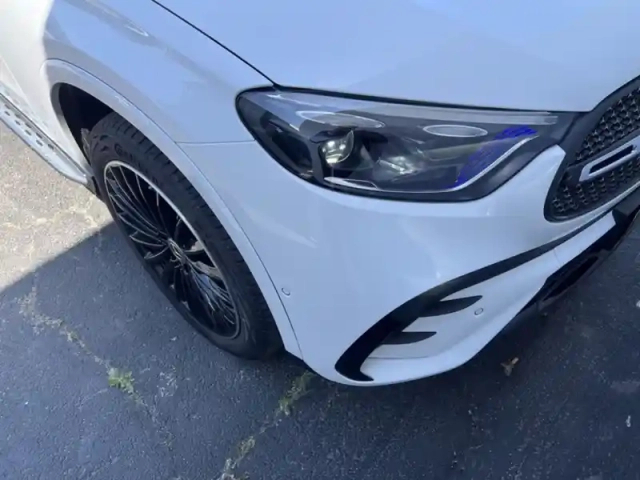 Mercedes Glc 300 de hybrid eq 4matic am — photo 9