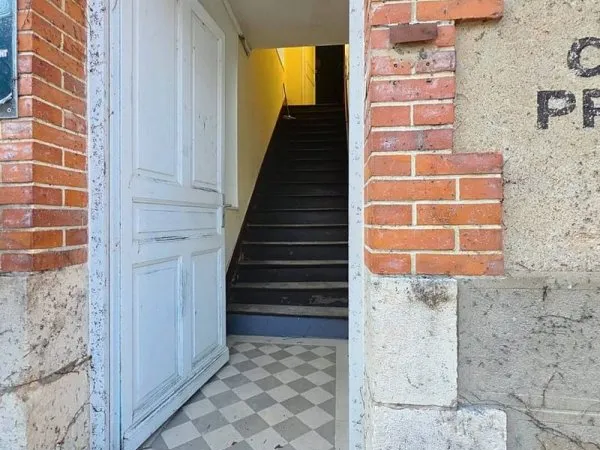 Appartement 9 pièces 244 m²