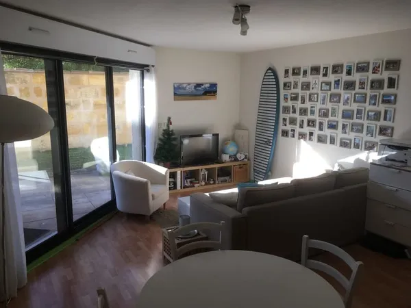 Appartement avec place de parking et extérieur T2