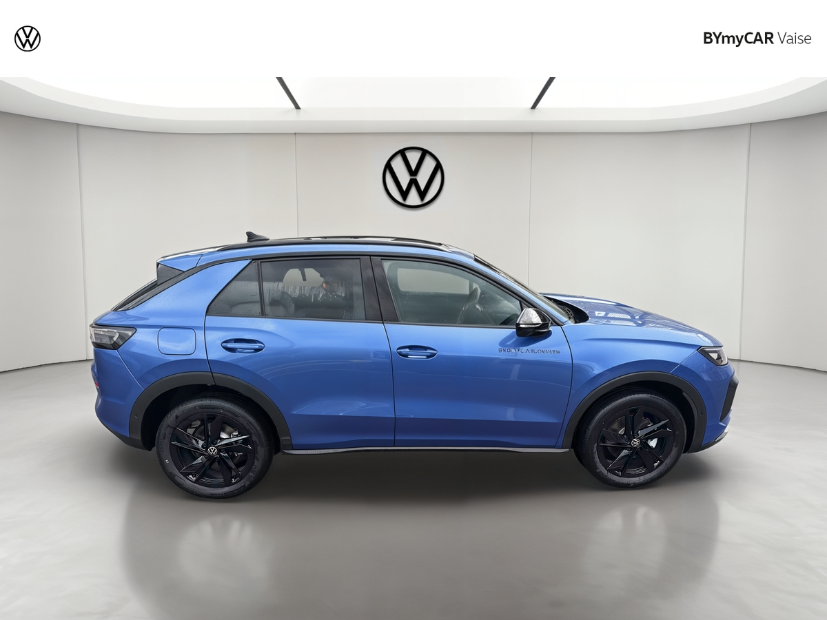 Volkswagen T-Roc 1.5 eTSI EVO2 Hybrid 116 ch DSG7 — photo 6