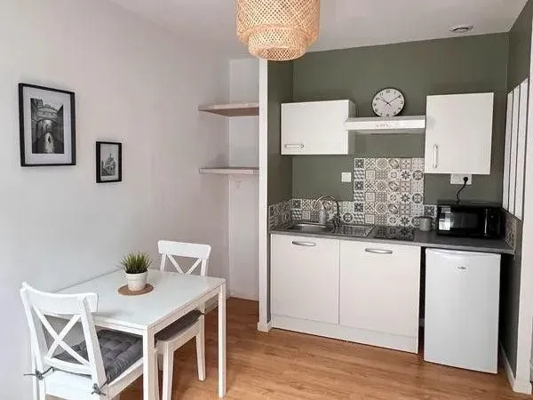 Beau studio meublé 24m² quartier Sébastopol