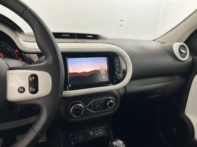 Renault Twingo iii sce 65 — photo 12