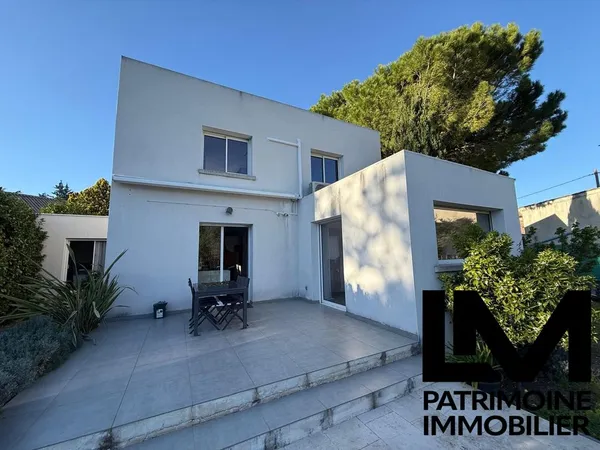 Maison de luxe 7 pièces 182 m²