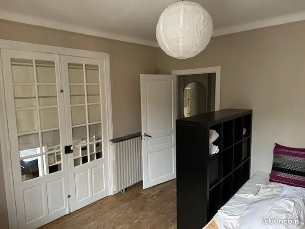 Chambres dans F5 - Centre Gare