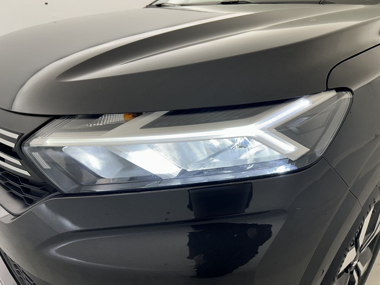 Dacia Sandero — photo 26