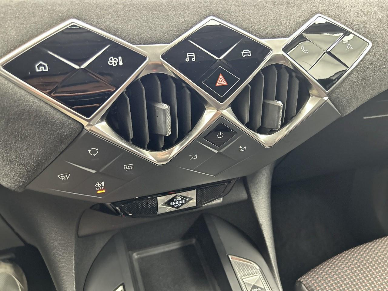 Ds Ds 3 puretech 130 eat8 performance line — photo 27