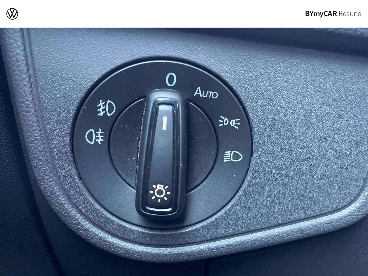 Volkswagen Taigo 1.5 TSI 150 DSG7 — photo 17