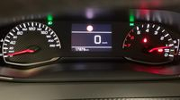 Peugeot 2008 1.2 PureTech 130ch S&S Allure — photo 10