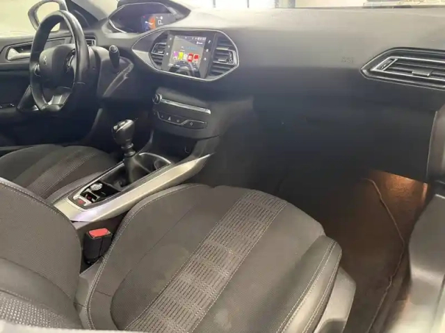 Peugeot 308 puretech 130ch s&amp;s bvm6 — photo 78