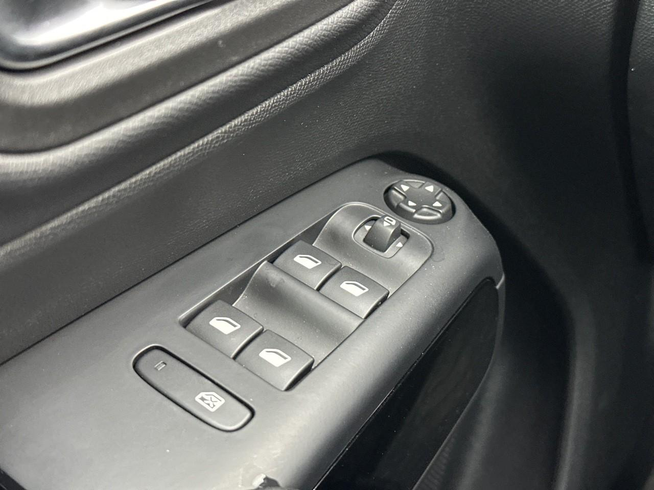 Citroën C5 Aircross hybride 136 e-dcs6 plus — photo 15