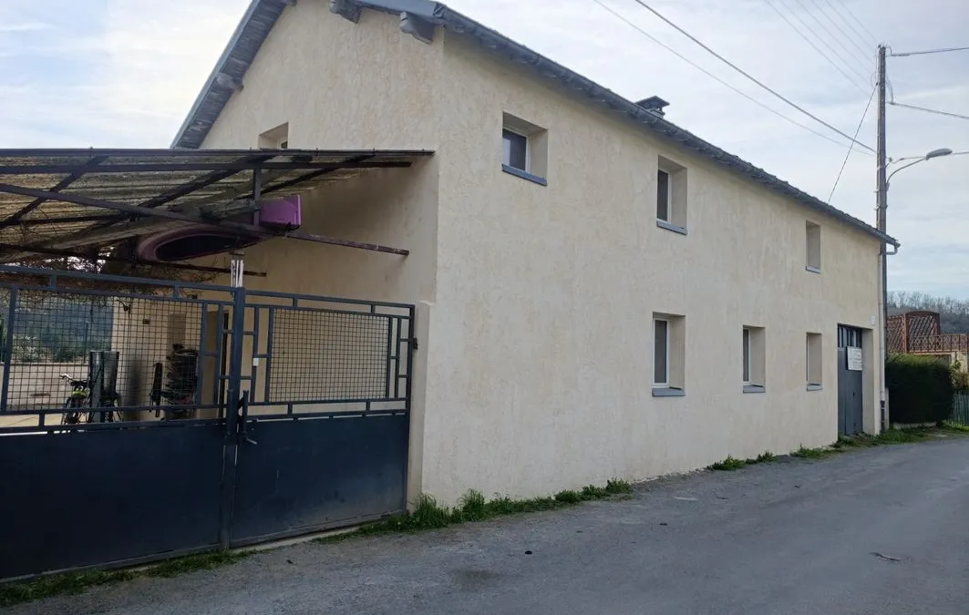 Photo 1