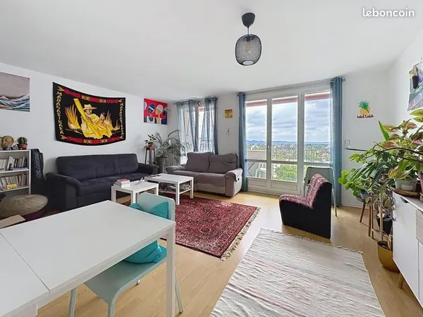 Appartement 4 pièces 90 m²