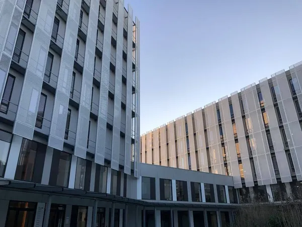 Bureaux 1338 m²