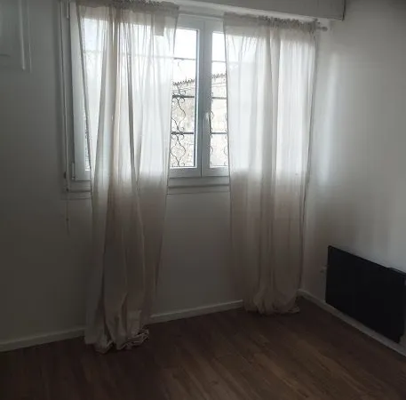 Studio 8 bld Franklin Roosvelt 33000 - BORDEAUX