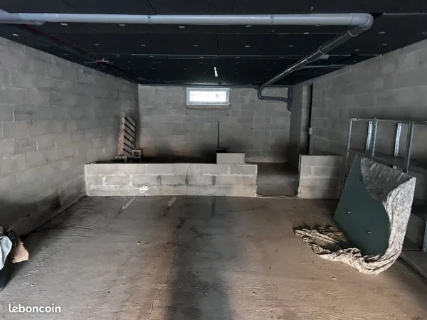 Espace de stockage d'une surface de 40m2